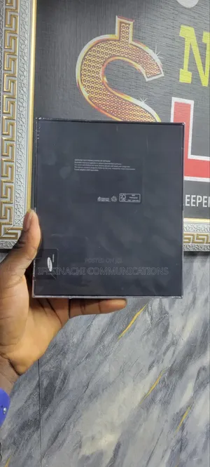 New Samsung Galaxy Z Fold4 256 GB Black