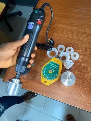Locking Bottle Machine Hand Capping Machine