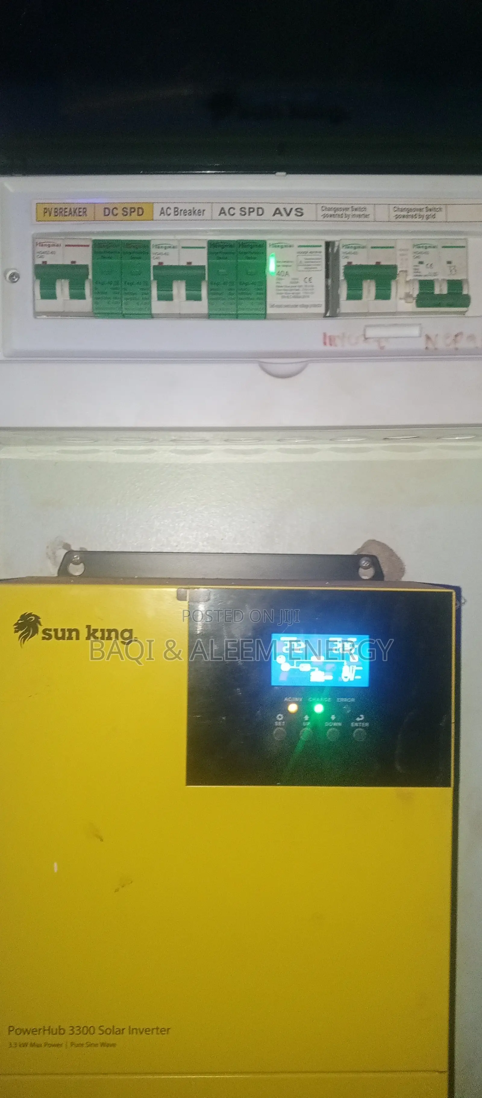 Inverter Solar Technicians