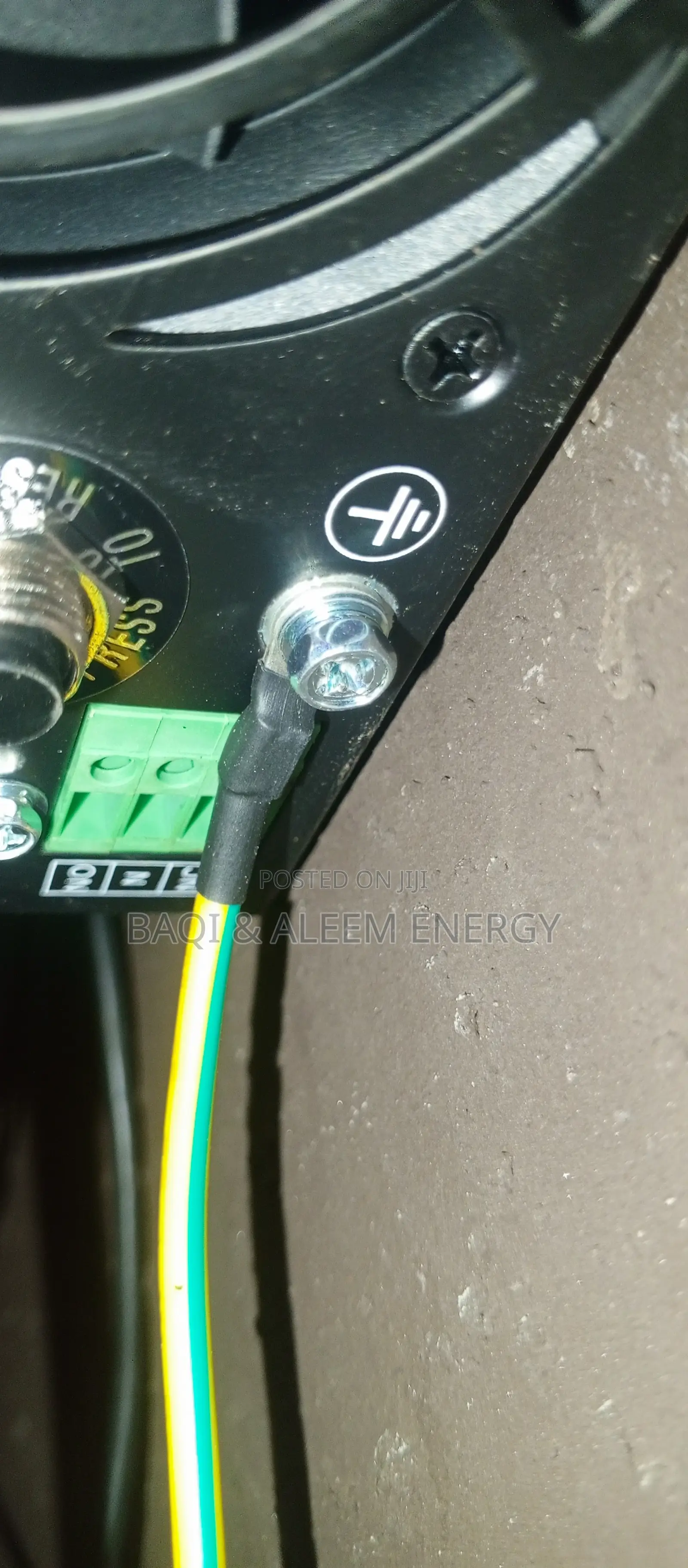 Inverter Solar Technicians
