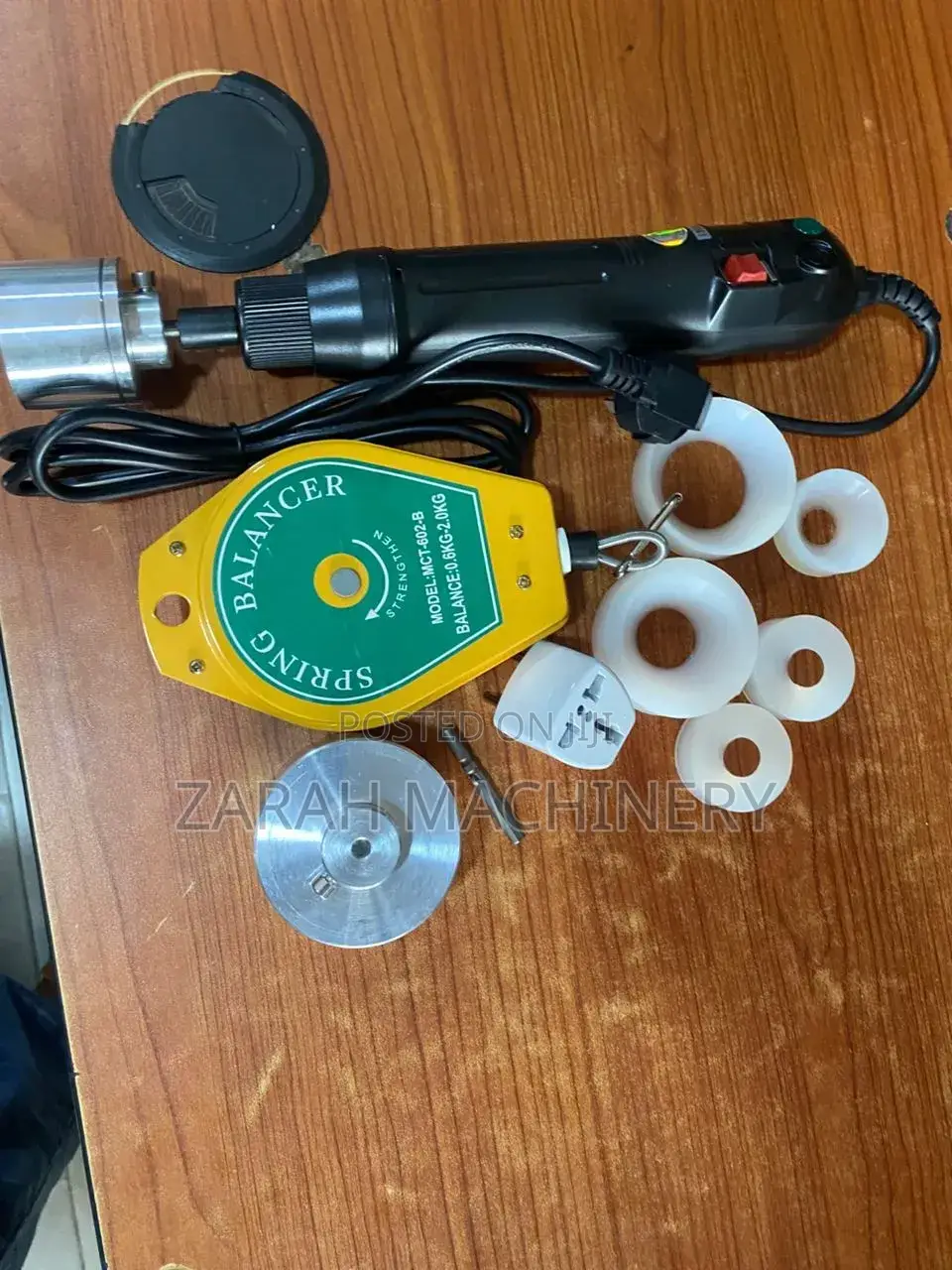 Locking Bottle Machine Hand Capping Machine