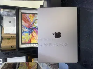 Laptop Apple MacBook Pro 2021 M1 16GB Apple M1 Pro SSD 512GB