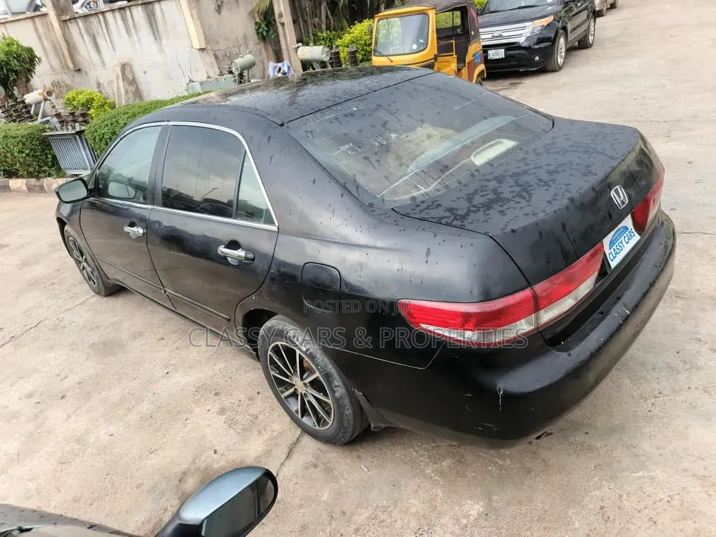 Honda Accord 2003 Gray