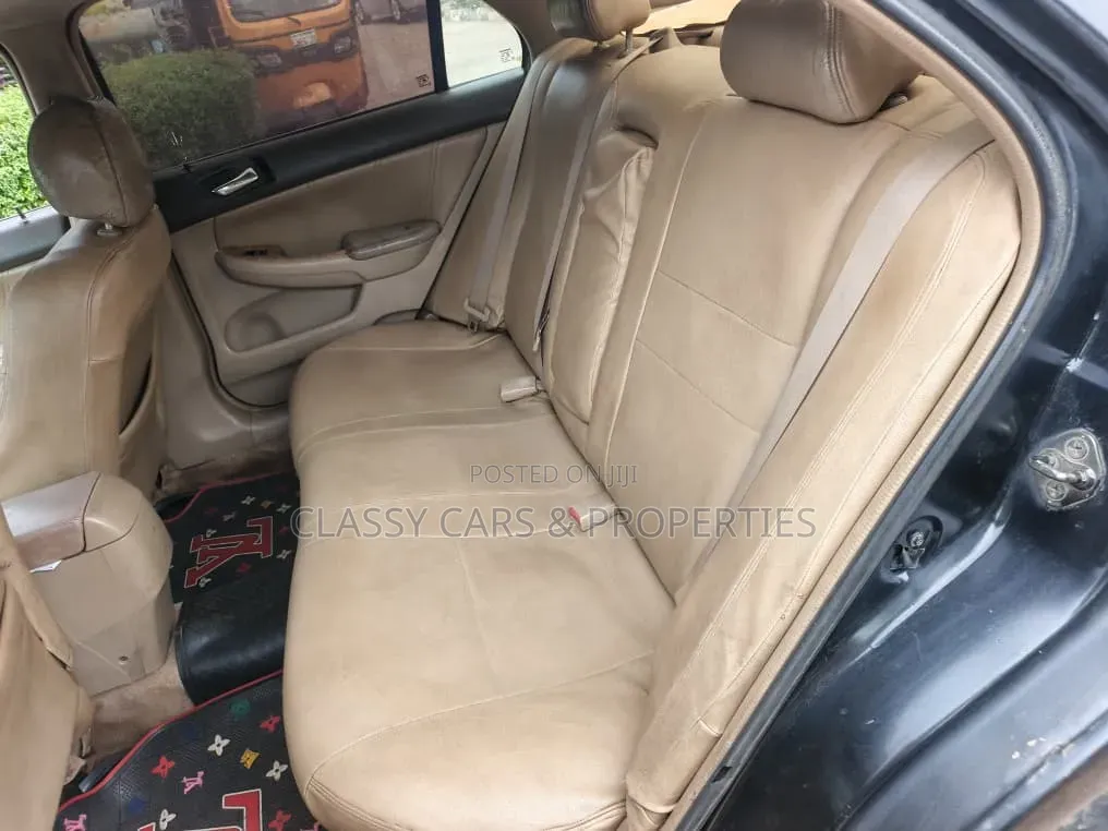 Honda Accord 2003 Gray