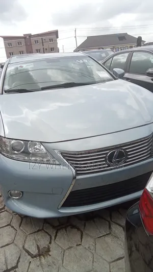 Lexus ES 350 FWD 2013 Blue