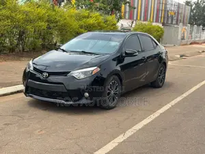 Toyota Corolla 2016 Black