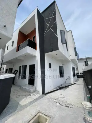 4bdrm Duplex in Lekki for sale