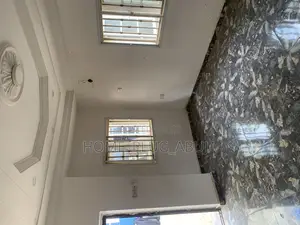 1bdrm Room & Parlour in Manreng Estate, Life Camp for rent
