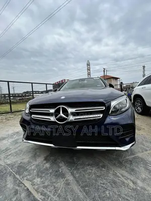 Mercedes-Benz GLC-Class 2017 Blue