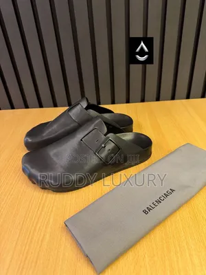 Classic Buckle Leather Mules (Black)