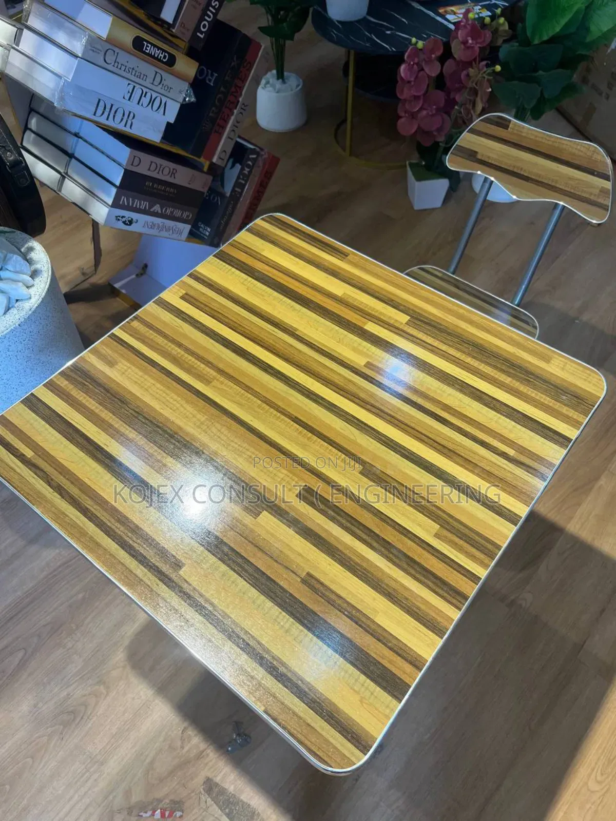 Lined Brown Design Foldable Table and Chair .
