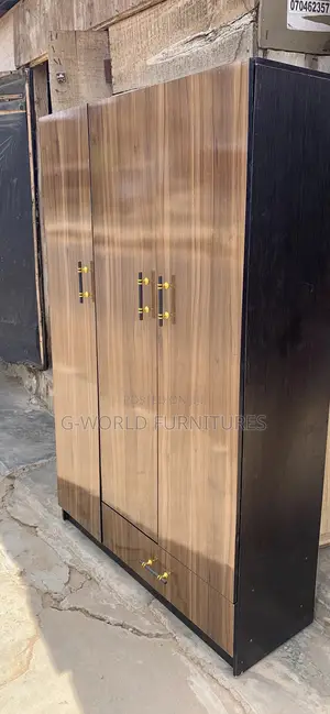 Wardrobee 4by6