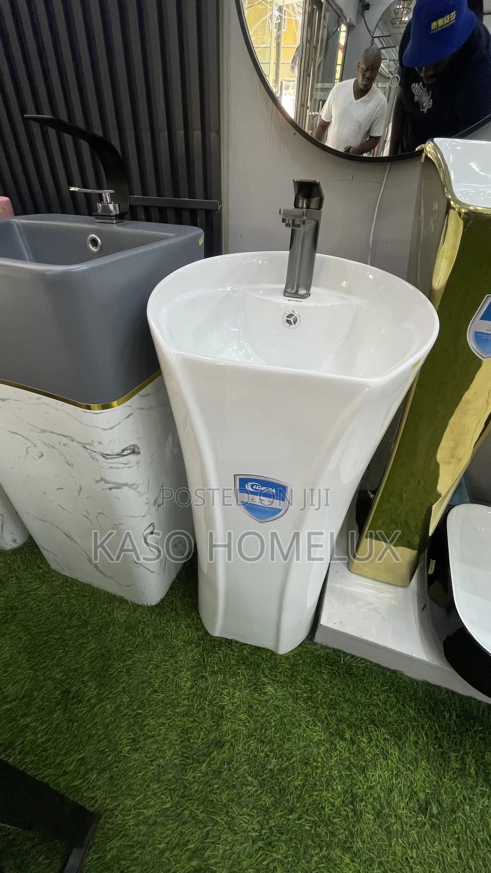 White Dinning Basin