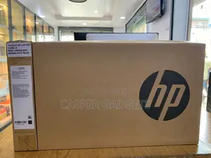 New Laptop HP 15 8GB Intel Core i3 SSD 256GB