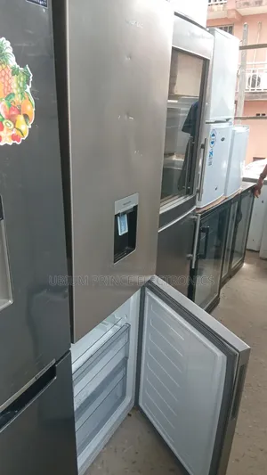 Grundig French Door Fridge With Dispenser