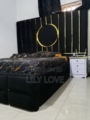 Bedframe and Mattress