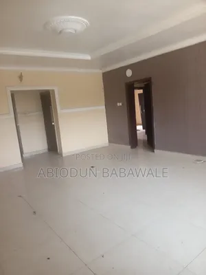 3bdrm Block of Flats in Wuse 2 District for rent