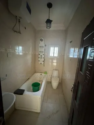 6bdrm Duplex in For Rent 6Bed Room for rent
