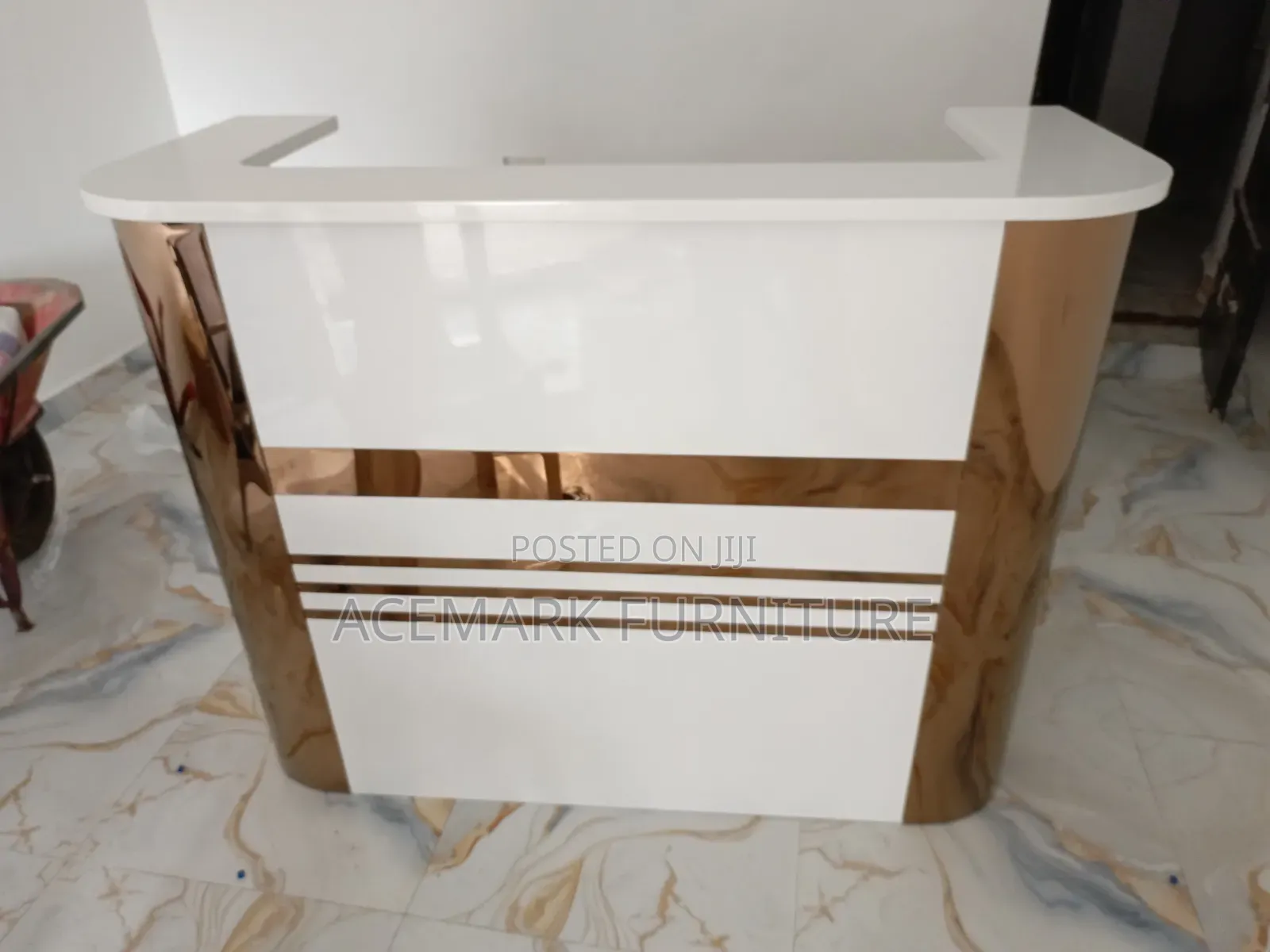Receptionist Desk