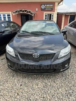 Toyota Corolla LE 4dr Sedan (1.8L 4 cyl 4A) 2009 Black
