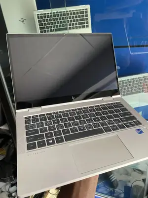 Laptop HP EliteBook 830 G8 16GB Intel Core i7 SSD 512GB