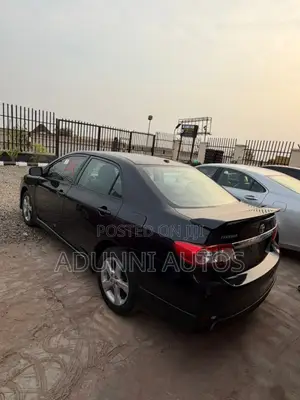 Toyota Corolla 2011 Black