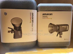 Amaran Light 300c