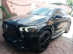 Mercedes-Benz GLE-Class 2021 Black