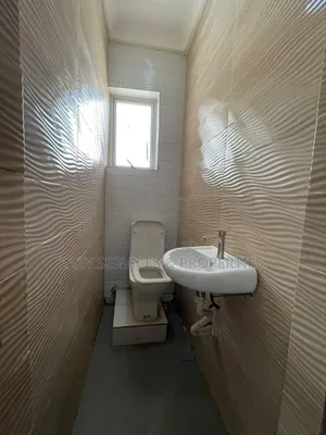 Mini Flat in Chevy View Estate, Chevron for rent