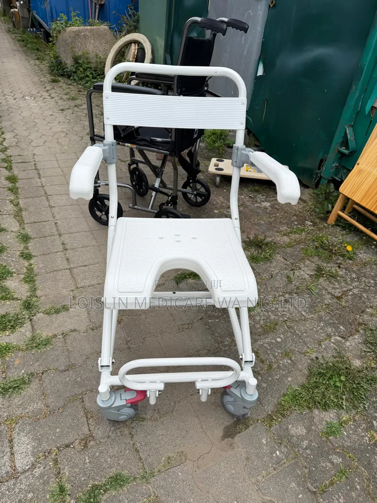 Wheeled Commode Chair.