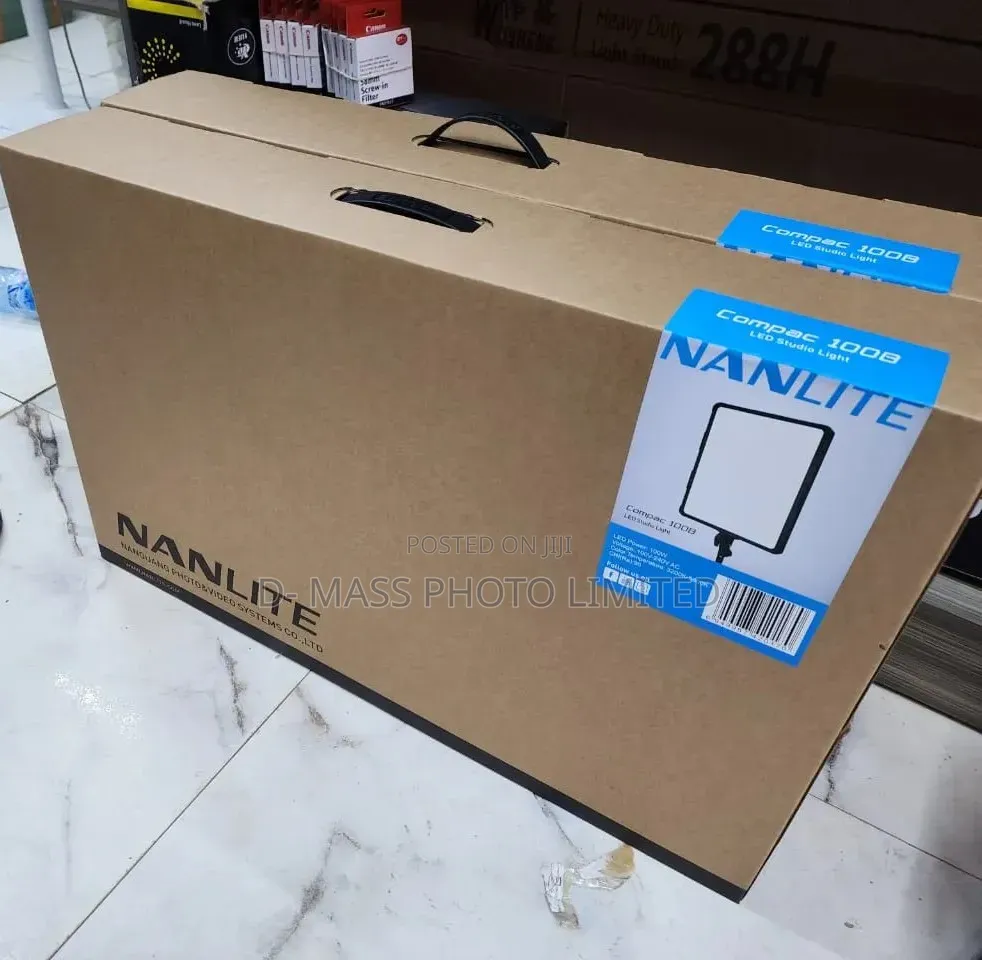 Nanlite Light