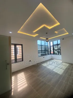 2bdrm Apartment in Oba Musa Estate, Agungi for rent