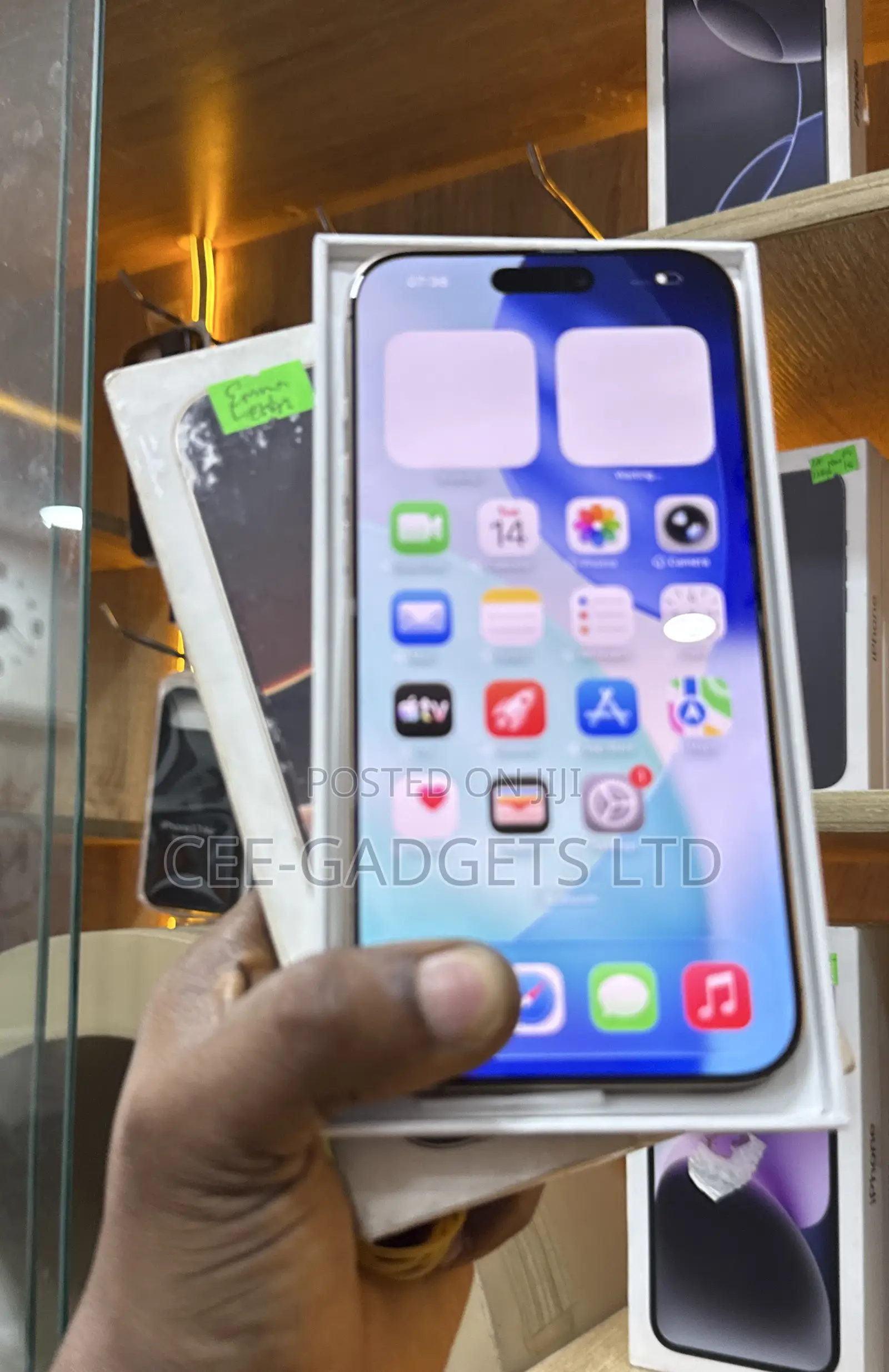 Apple iPhone 16 Pro Max 256 GB Gold