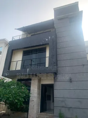 5bdrm Duplex in Lekki Phase 1 for rent