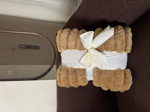 Soft Fur Throw Blanket