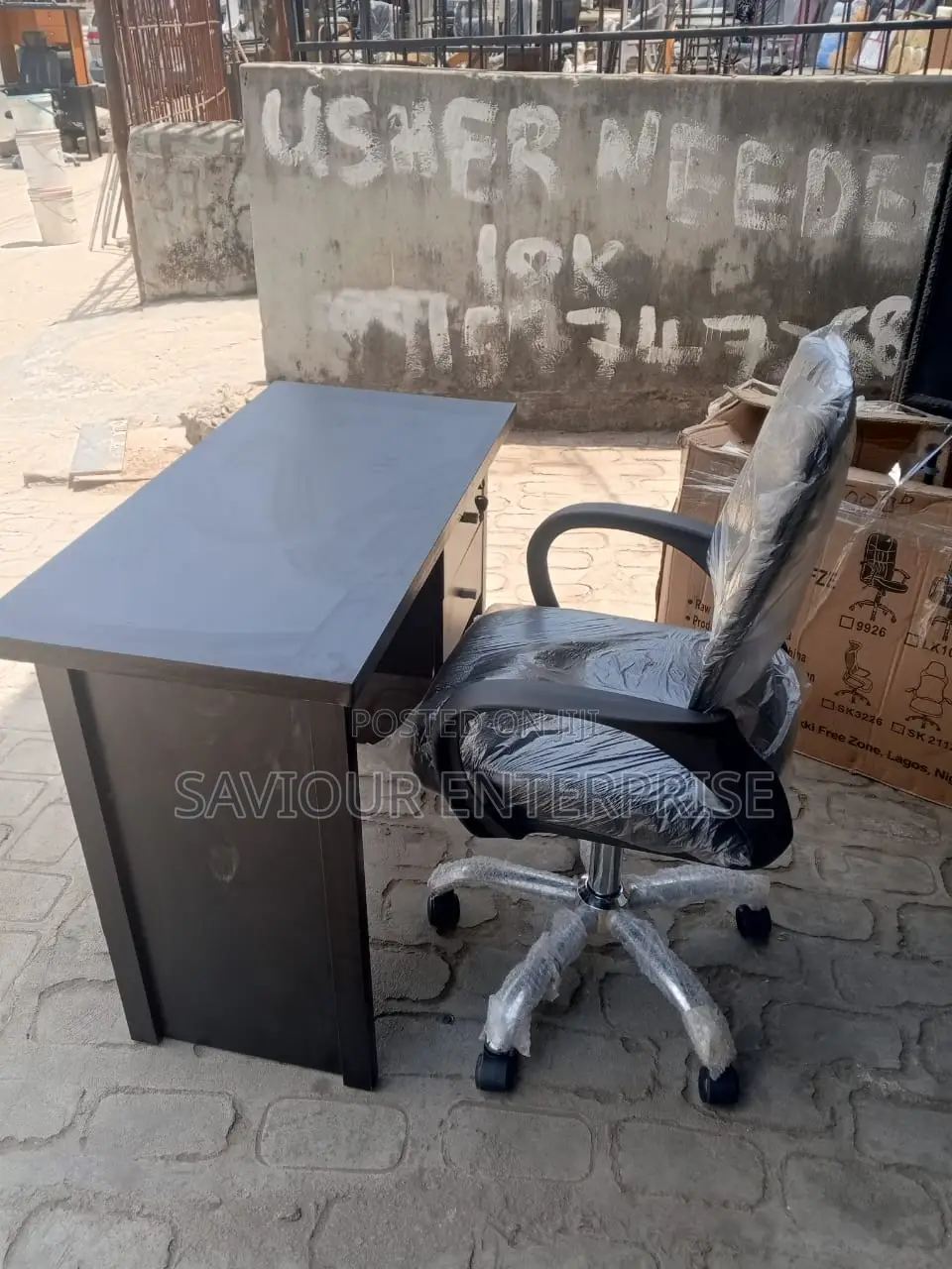 Set of Table and Chair