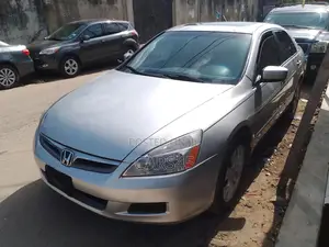 Honda Accord 2007 Silver