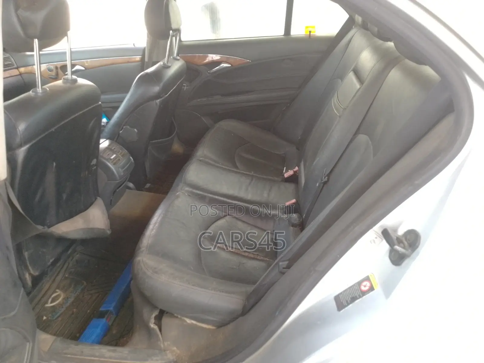Mercedes-Benz E320 2004 Silver