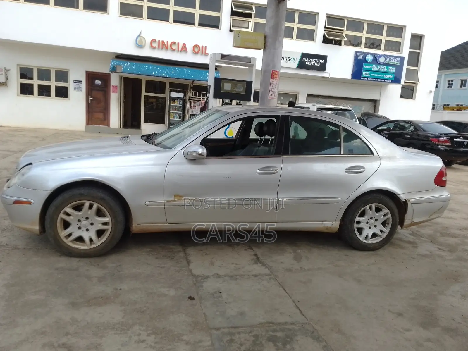 Mercedes-Benz E320 2004 Silver