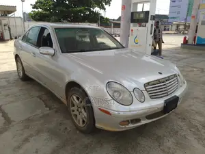 Mercedes-Benz E320 2004 Silver