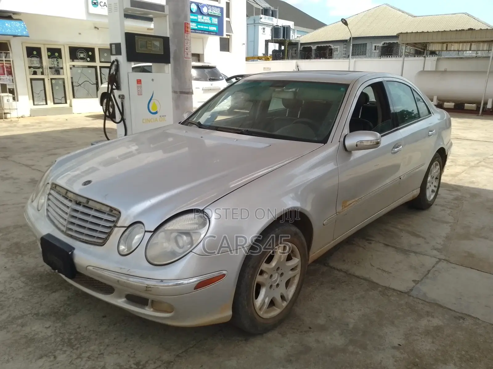 Mercedes-Benz E320 2004 Silver