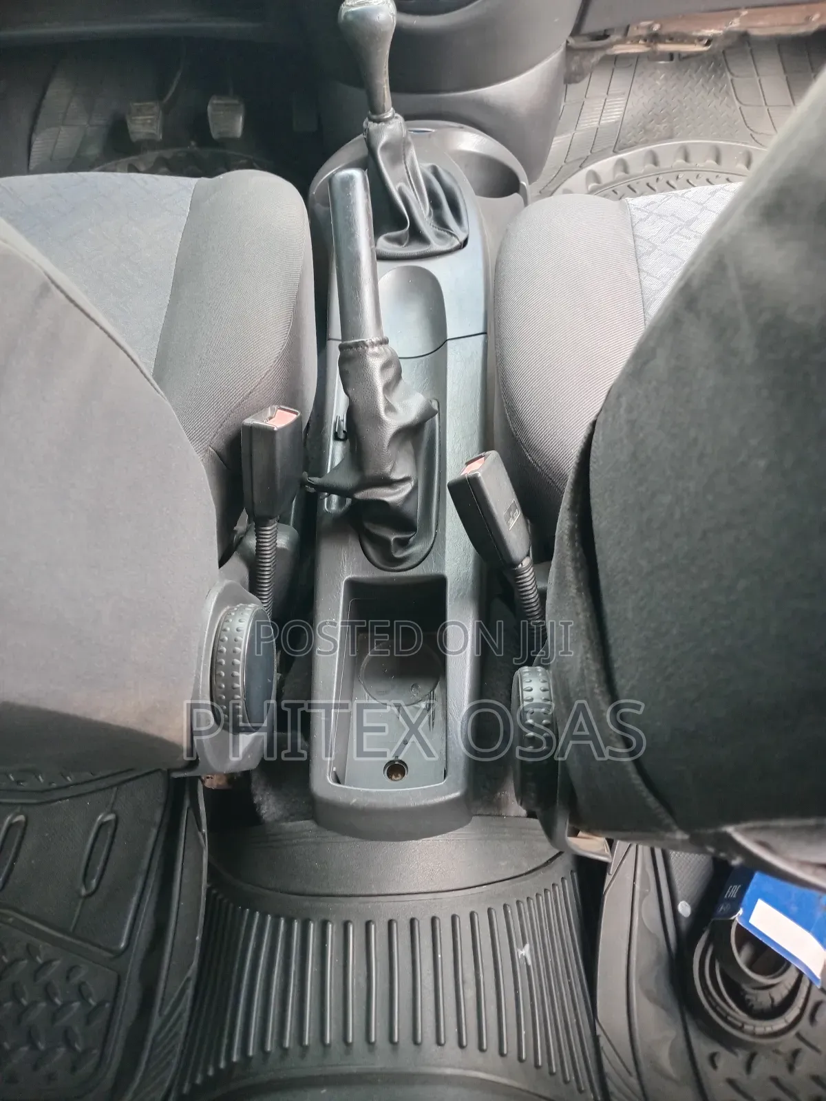 Ford Focus 2005 Red