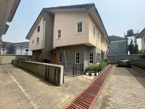 4bdrm Duplex in Magodo for rent