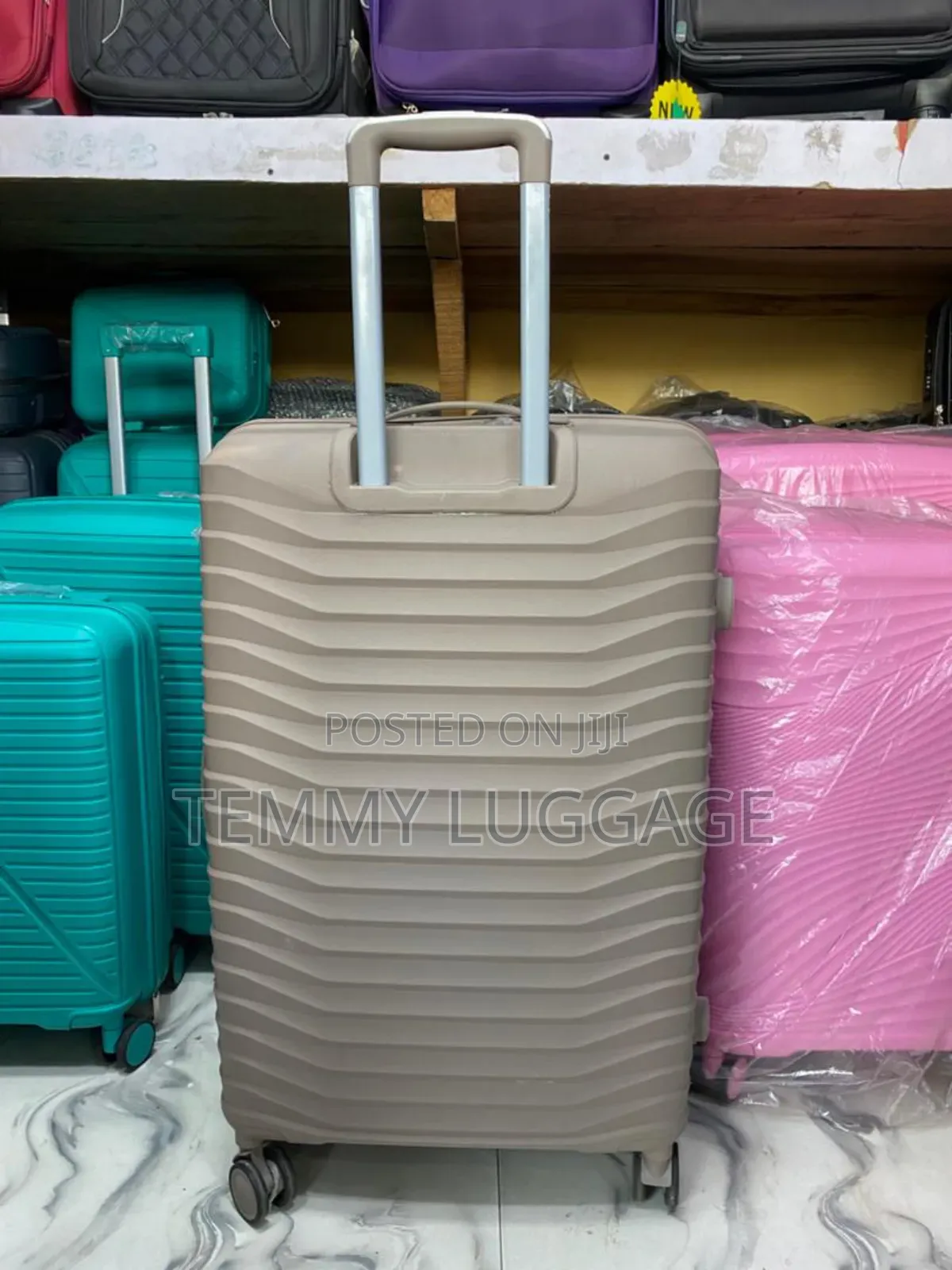 Big Size Rubber Traveling Luggage Boxes