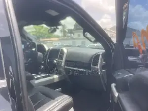 Ford F-150 2018 Black