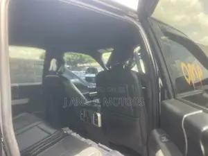 Ford F-150 2018 Black