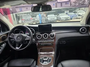 Mercedes-Benz GLC-Class 2017 Black