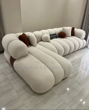 Command Attention With This Sleek Sof Chair