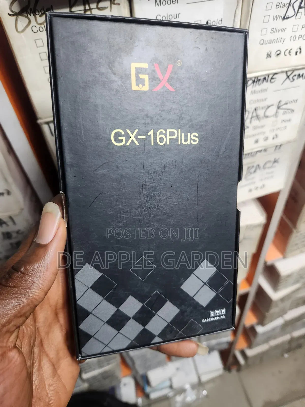 iPhone 16 Plus