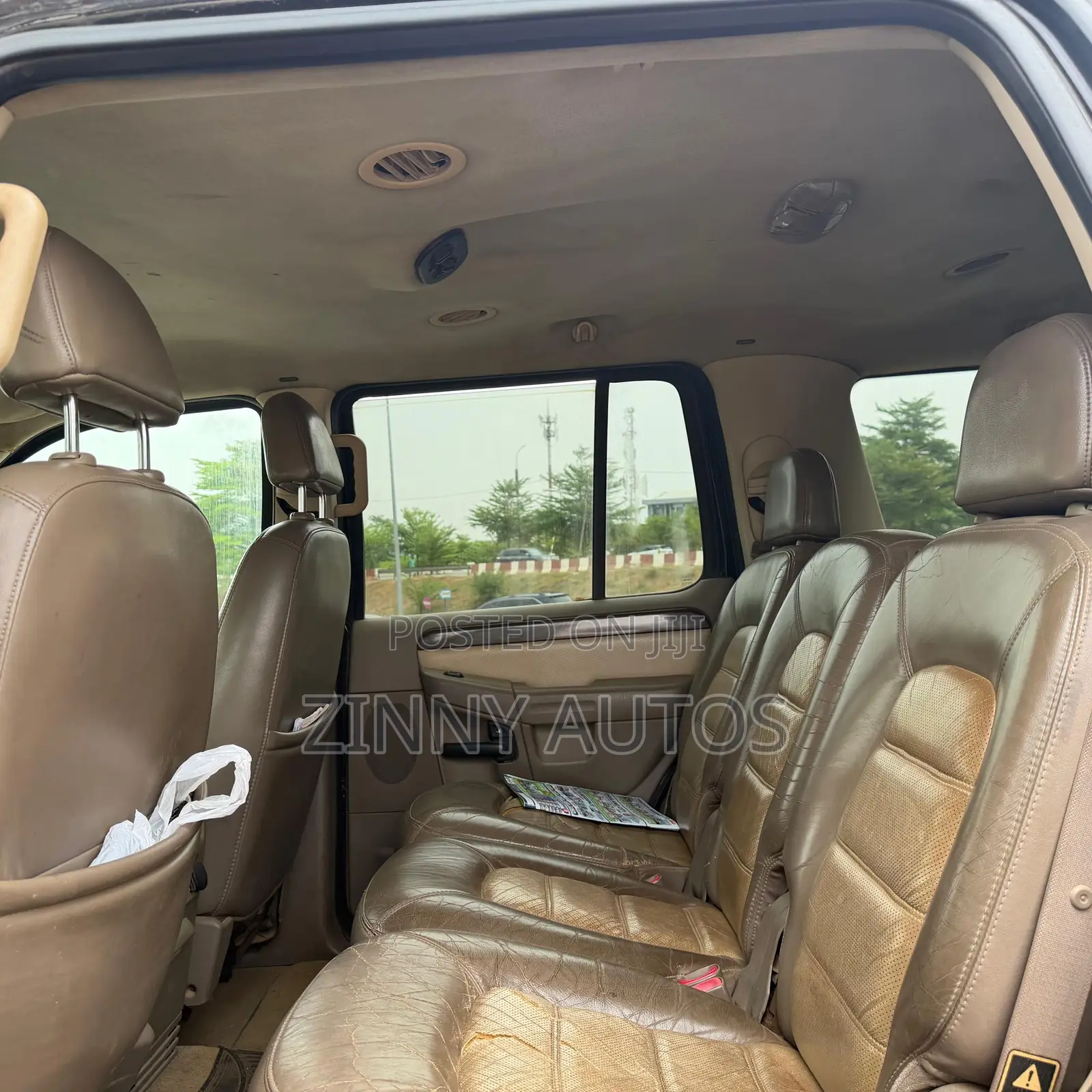 Ford Explorer 2002 Black